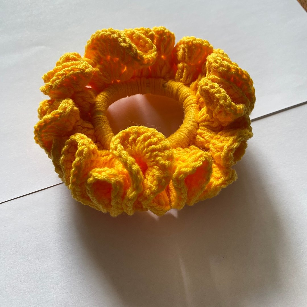 手工钩织发圈 Oversized 荷叶边发束 可爱美学饰品 - 发饰 - 棉 黄色