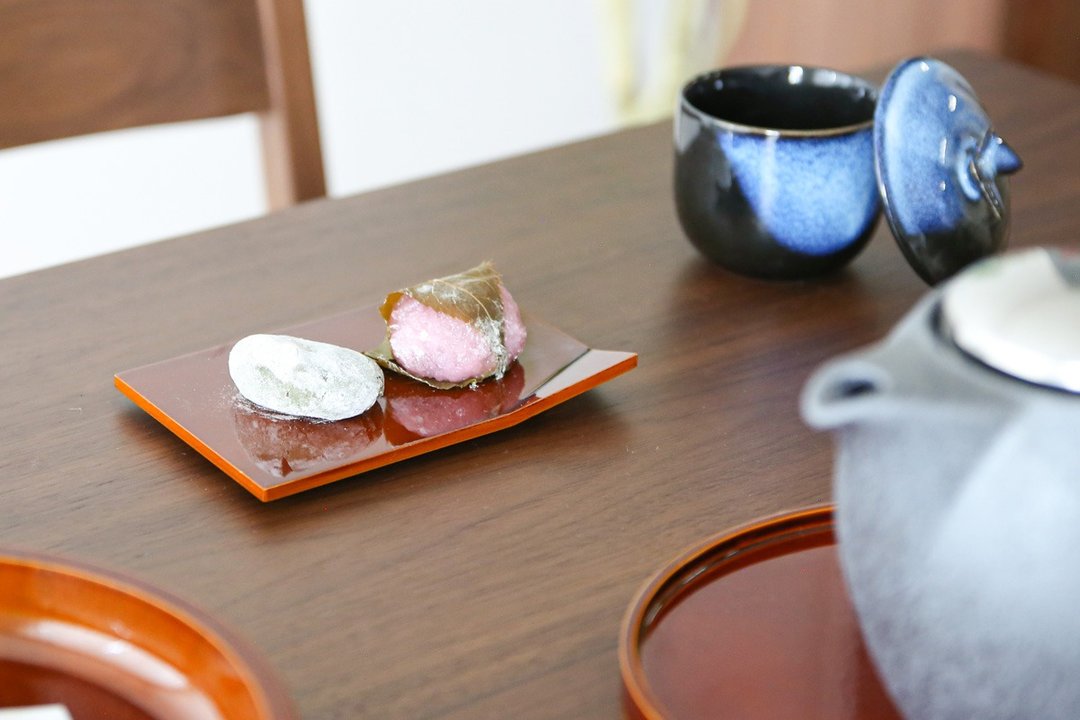 飞驒春庆 元田漆器 方形点心盘 5个组合 - 浅碟/小碟子 - 木头 咖啡色