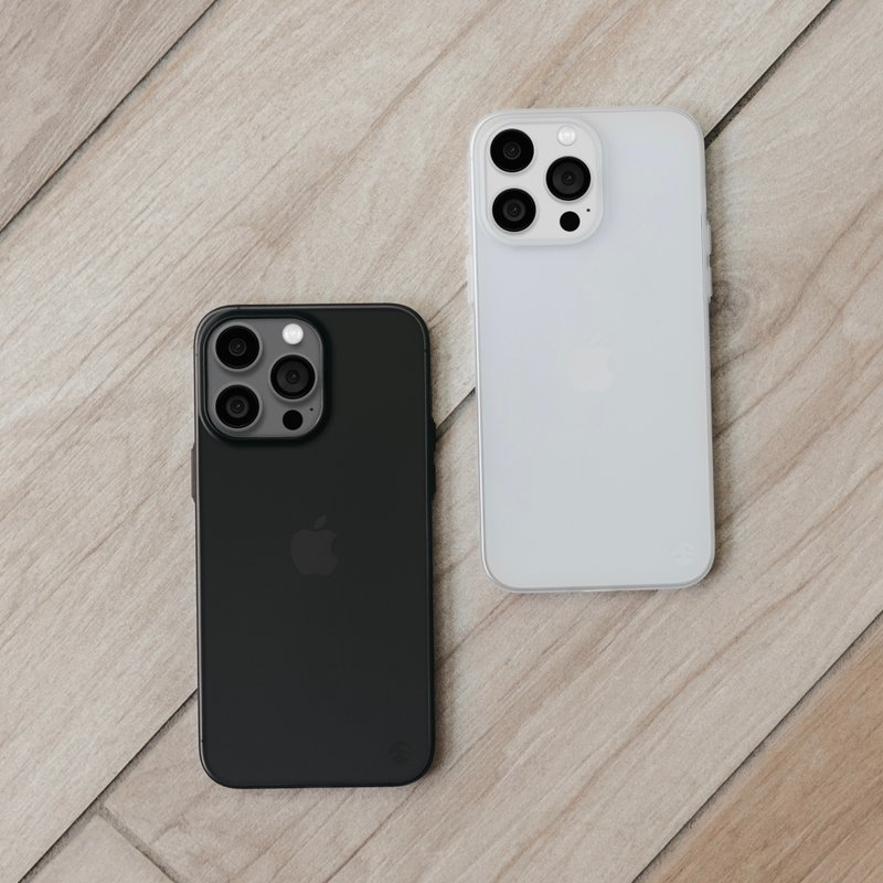 iPhone 14/15 0.35 极致轻薄雾面手机壳 支持MagSafe - 手机壳/手机套 - 塑料 