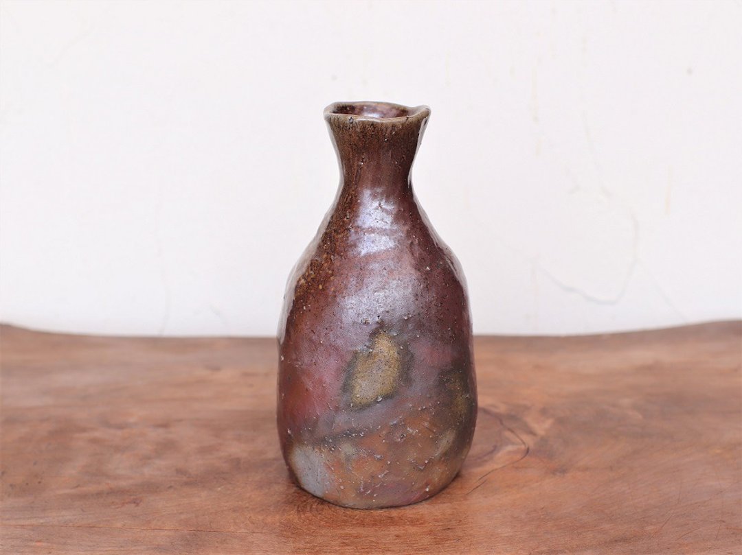 Bizen ware Sake bottle (hand-formed) t-134 - 酒杯/酒器 - 陶 咖啡色