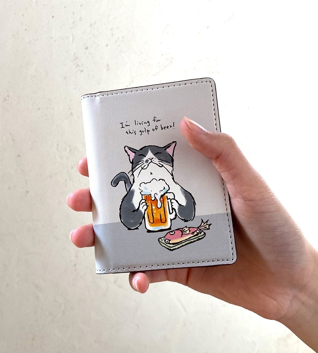Business card holder Cat toasts with beer Light gray - 其他 - 其他人造纤维 灰色
