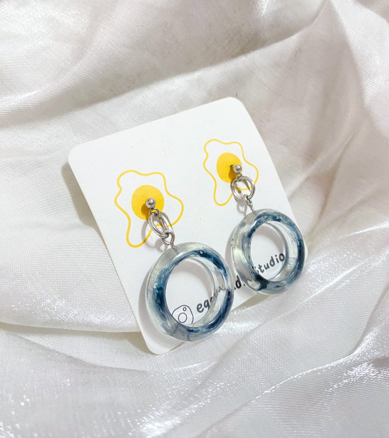 圈圈黑色晕染手作耳环 - 耳环/耳夹 - 其他材质 