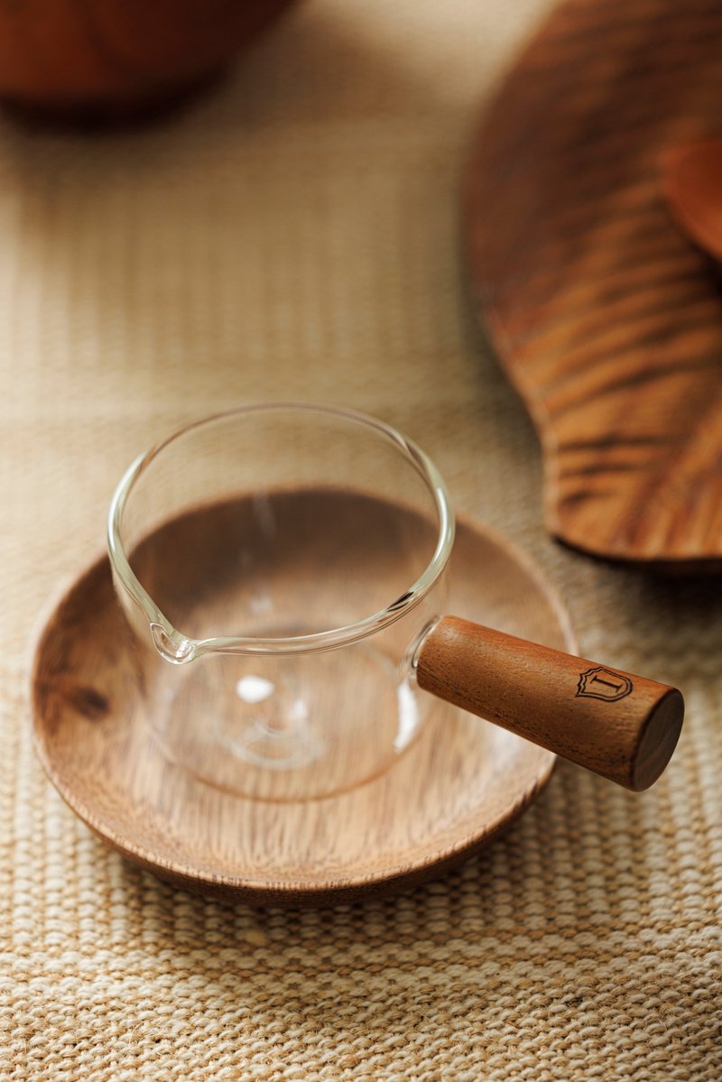 Islandoffer岛屿制作 相思木木柄手调味瓶耐热玻璃瓶酱醋瓶 - 调味罐/酱料瓶 - 玻璃 金色