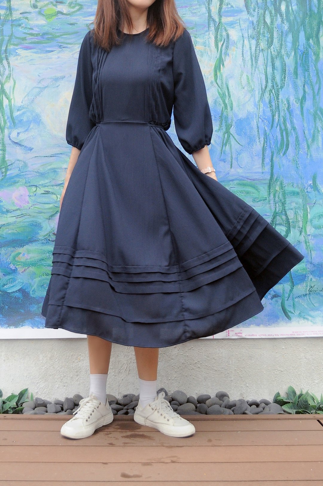 Cos Dress 深蓝色暗格折折飘飘裙 - 洋装/连衣裙 - 其他人造纤维 蓝色