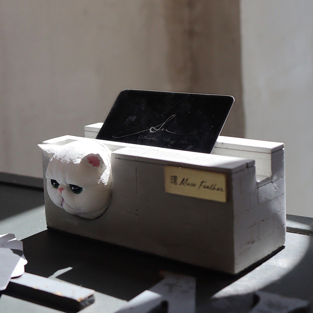 曙MUSE 波斯猫水泥名片架 手机架 办公室 扩香石 手作 创意 摆饰 - 名片架/名片座 - 水泥 多色