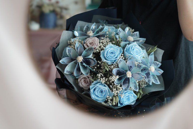 【定制化礼物】现金花束 玫瑰花束 花束 超大玫瑰 - 干燥花/捧花 - 植物．花 多色