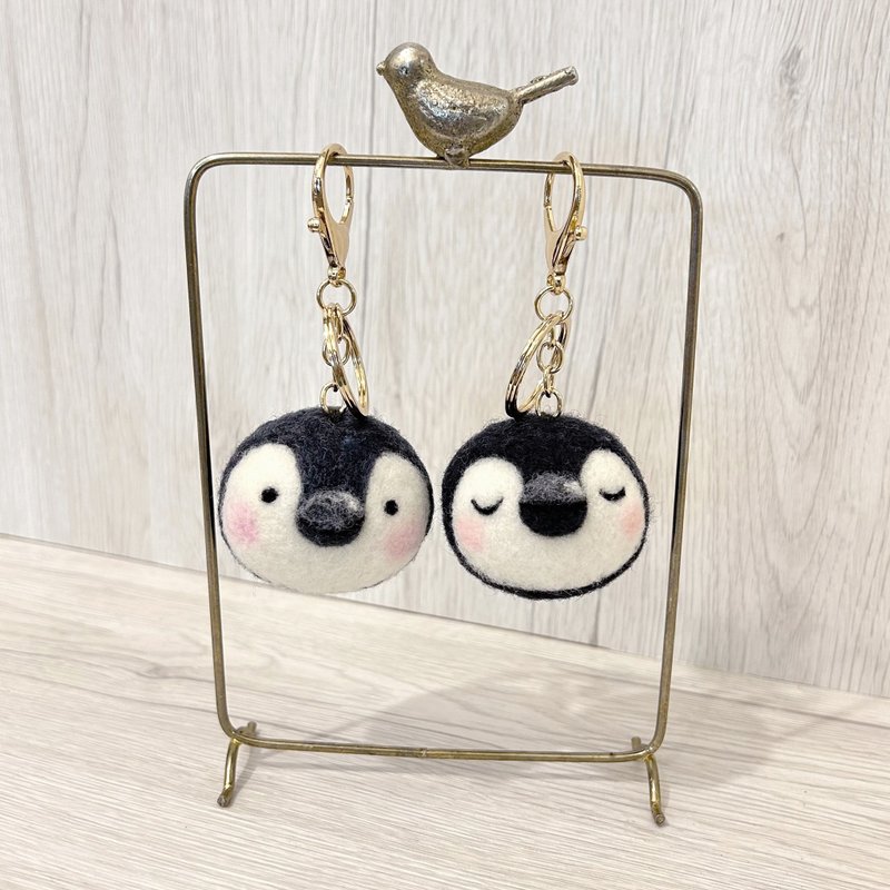 小企鹅 羊毛毡钥匙圈  胸针别针 发饰 疗愈送礼 - 钥匙链/钥匙包 - 羊毛 黑色