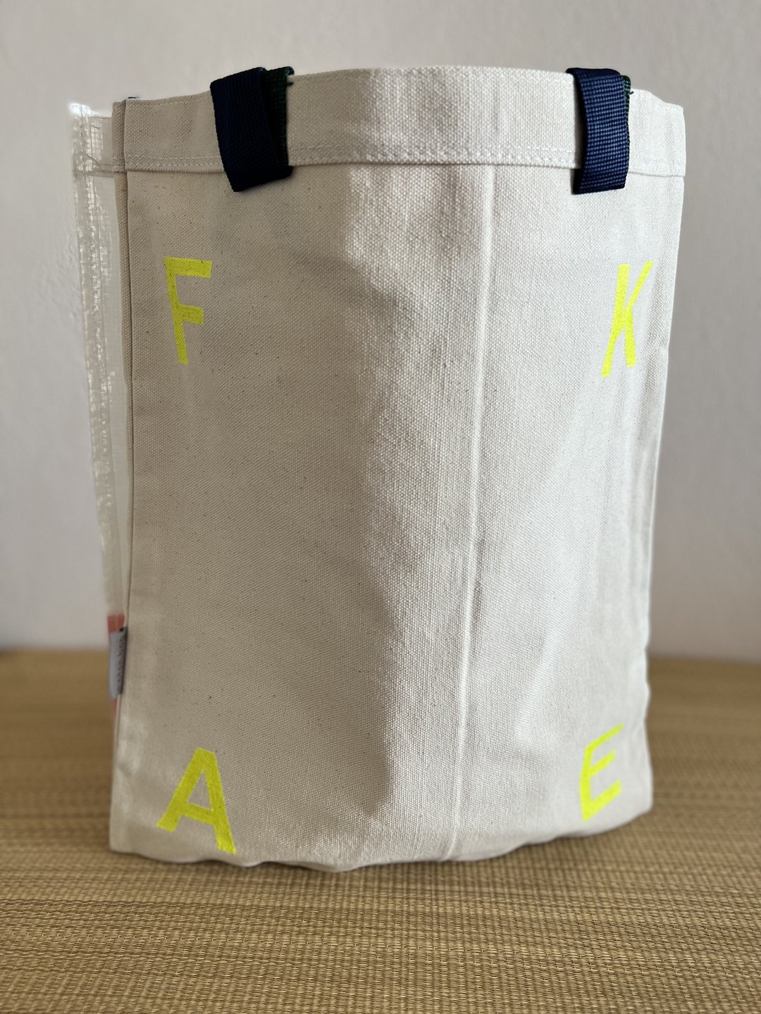 Ami, Wet/ Dry Double Tote Bag: FAKE print in YELLOW - 其他 - 防水材质 透明