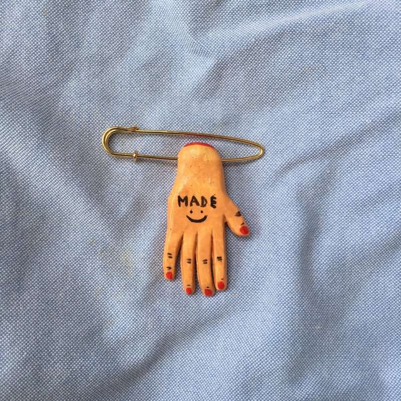 Hand + Made brooch - 胸针 - 其他材质 多色
