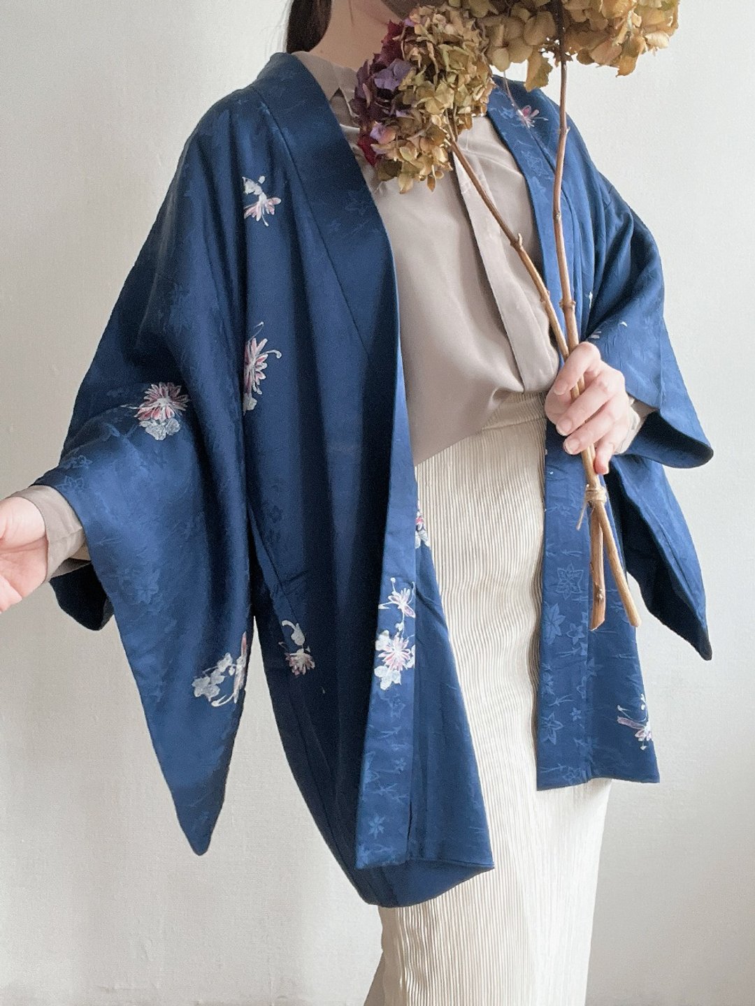 春夏日本制和风印花深蓝色薄款古着羽织和服外套 - 女装休闲/机能外套 - 聚酯纤维 蓝色