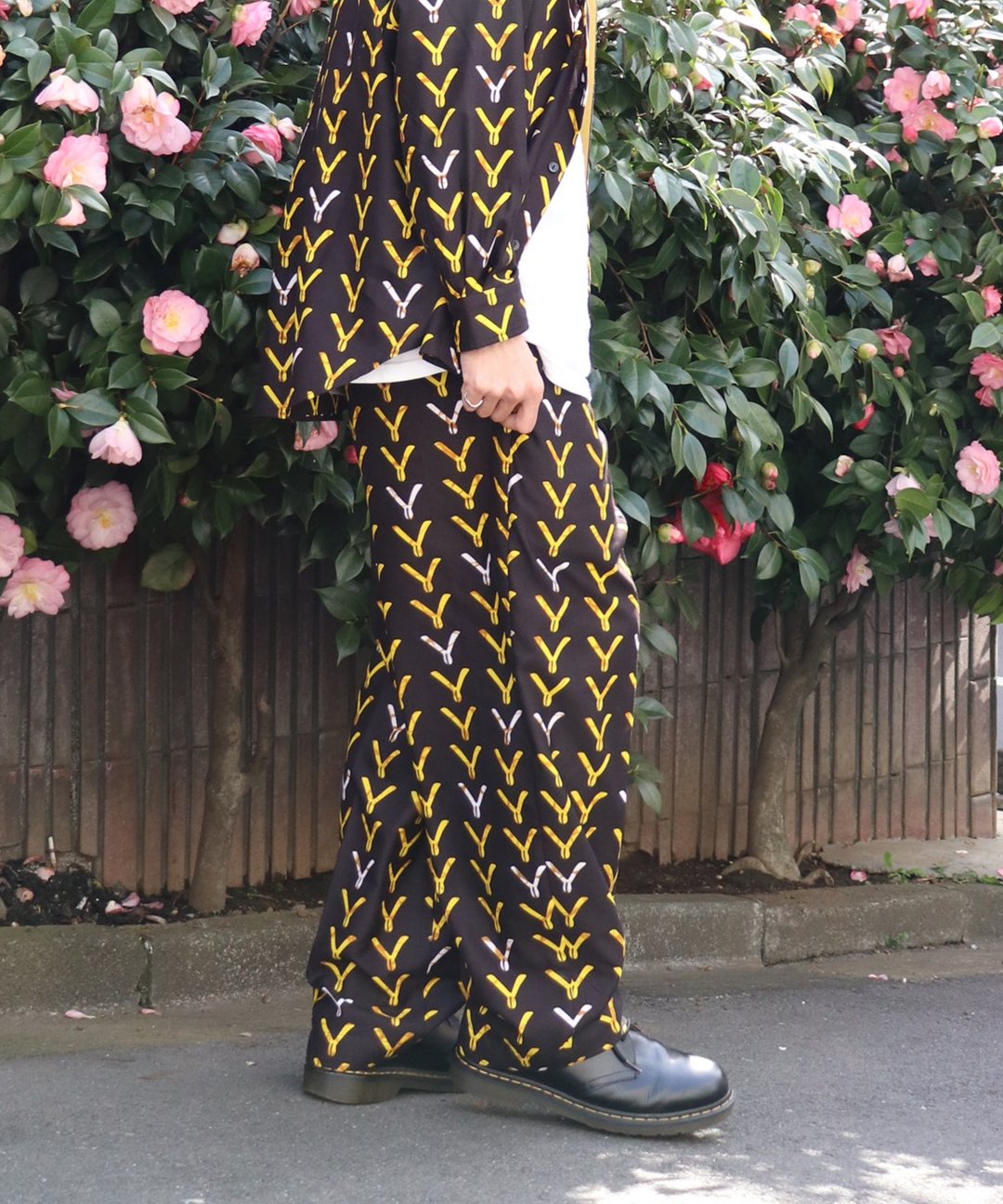 AFRICA EASY TUCK PANTS (PAIR OF PLIERS) - 中性裤装 - 聚酯纤维 黑色