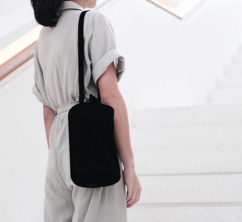 斜挎包 黑色 - 侧背包/斜挎包 - 棉．麻 黑色
