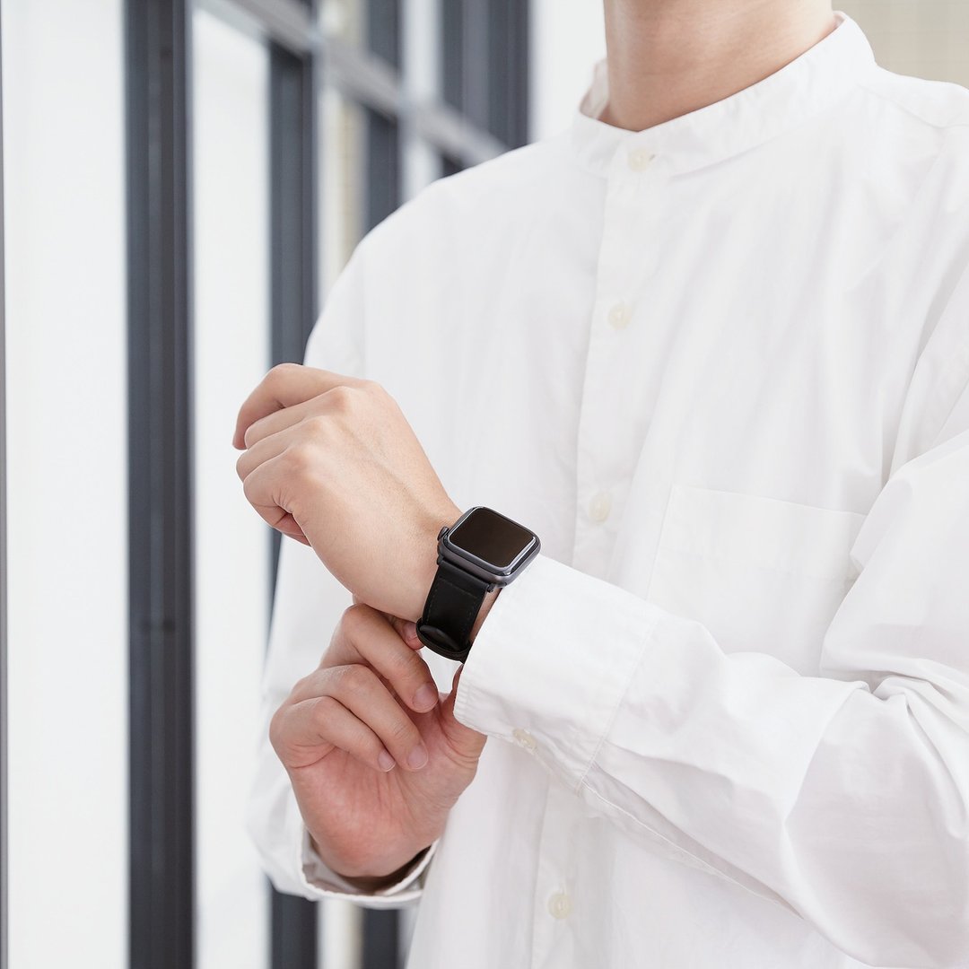 ELECOM 纯素皮革表带 Apple Watch 45/44/42mm 黑 - 表带 - 其他材质 黑色