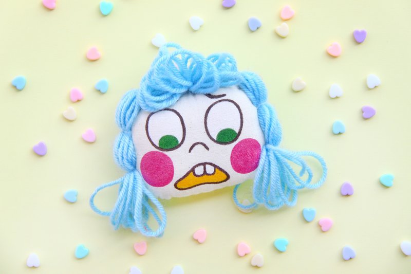 兔咪原创手绘胸针 粉蓝头发款 - 胸针 - 棉．麻 