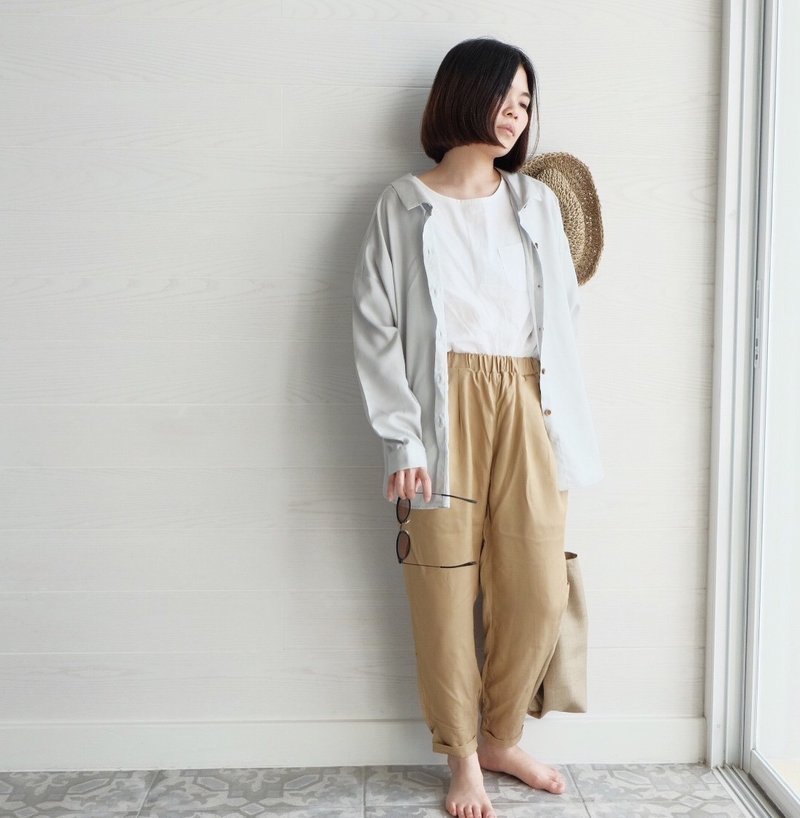 Chillin Pants : Khaki color - 女装长裤 - 其他材质 卡其色
