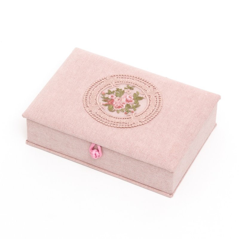 花朵刺绣装饰收纳盒 - 收纳用品 - 棉．麻 多色