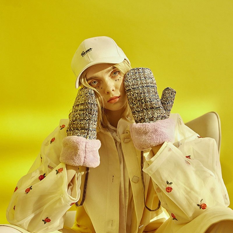 小香风毛绒连指手套 - 手套 - 其他材质 