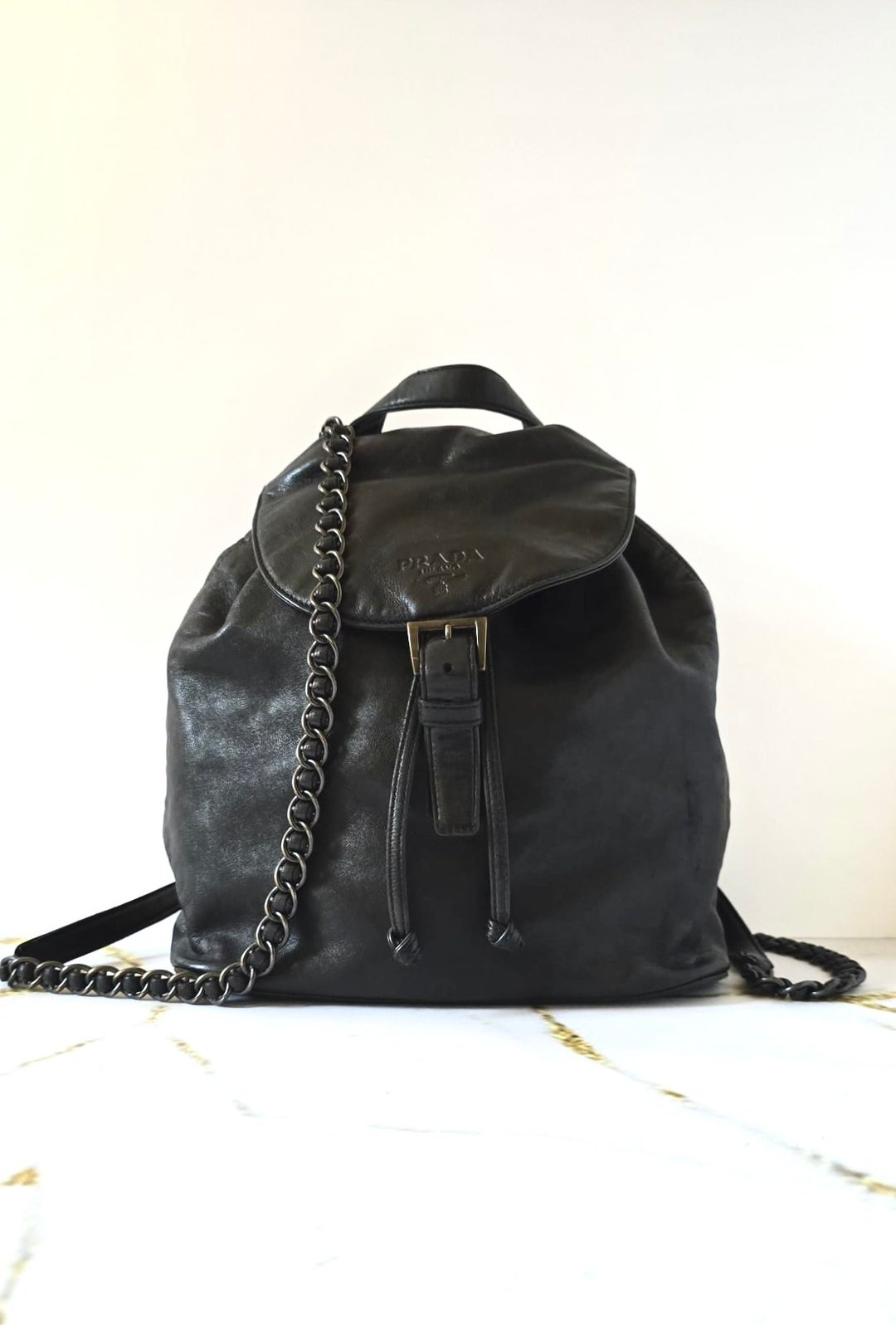 稀有古董包 Prada 黑银皮革链子双肩包 后背包 背囊 中古包 二手包 - 后背包/双肩包 - 防水材质 黑色