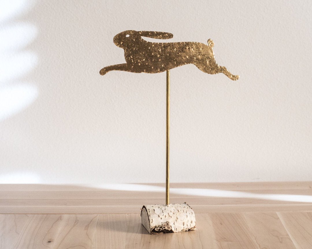 Primitive Metal Rabbit Decor // Running Hare // Free shipping worldwide // - 摆饰 - 其他材质 金色