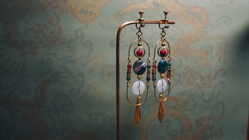 【海宇澄清】辛丑年天后妈祖圣诞限定耳饰 - 耳环/耳夹 - 水晶 蓝色