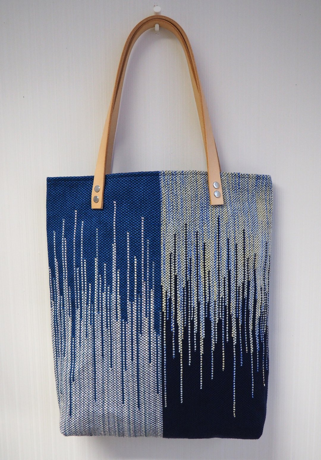 电波图案单肩包tote bag - 侧背包/斜挎包 - 棉 蓝色