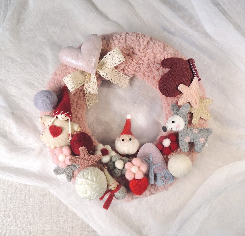 疗愈系羊毛毡玩偶暖暖圣诞花圈─爱心草莓甜甜圈 - 玩偶/公仔 - 羊毛 粉红色