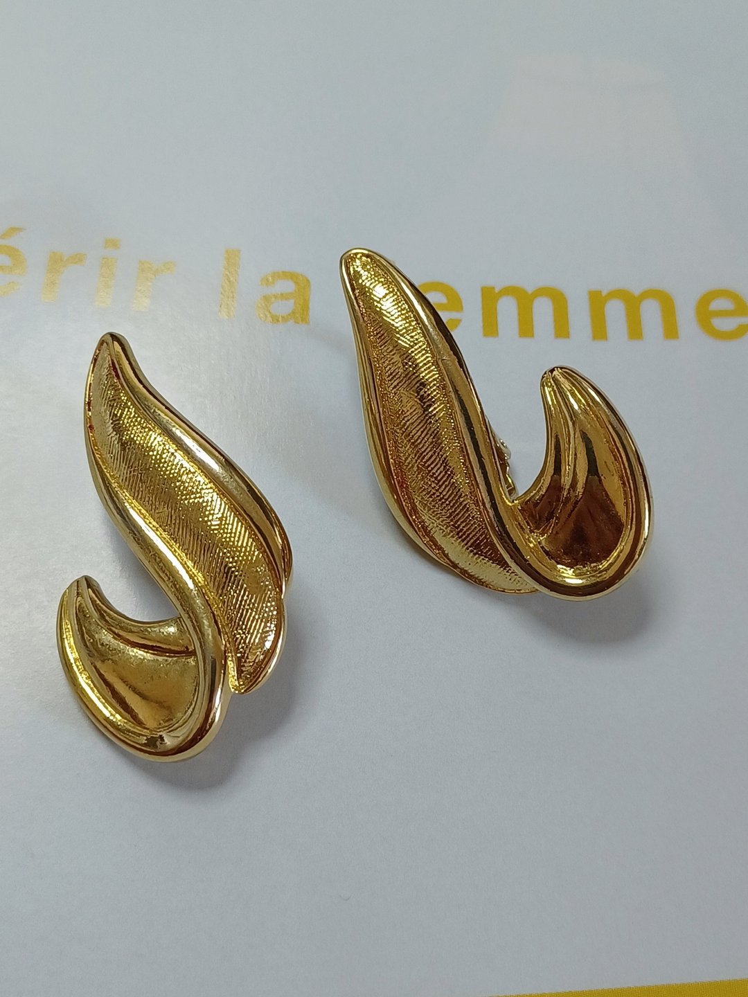 vintage jewelry  古董夹式耳环 金色火焰 - 耳环/耳夹 - 其他金属 