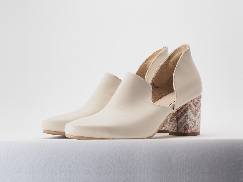 爱花乐福鞋 (高跟6cm) - page1 - 高跟鞋 - 真皮 白色