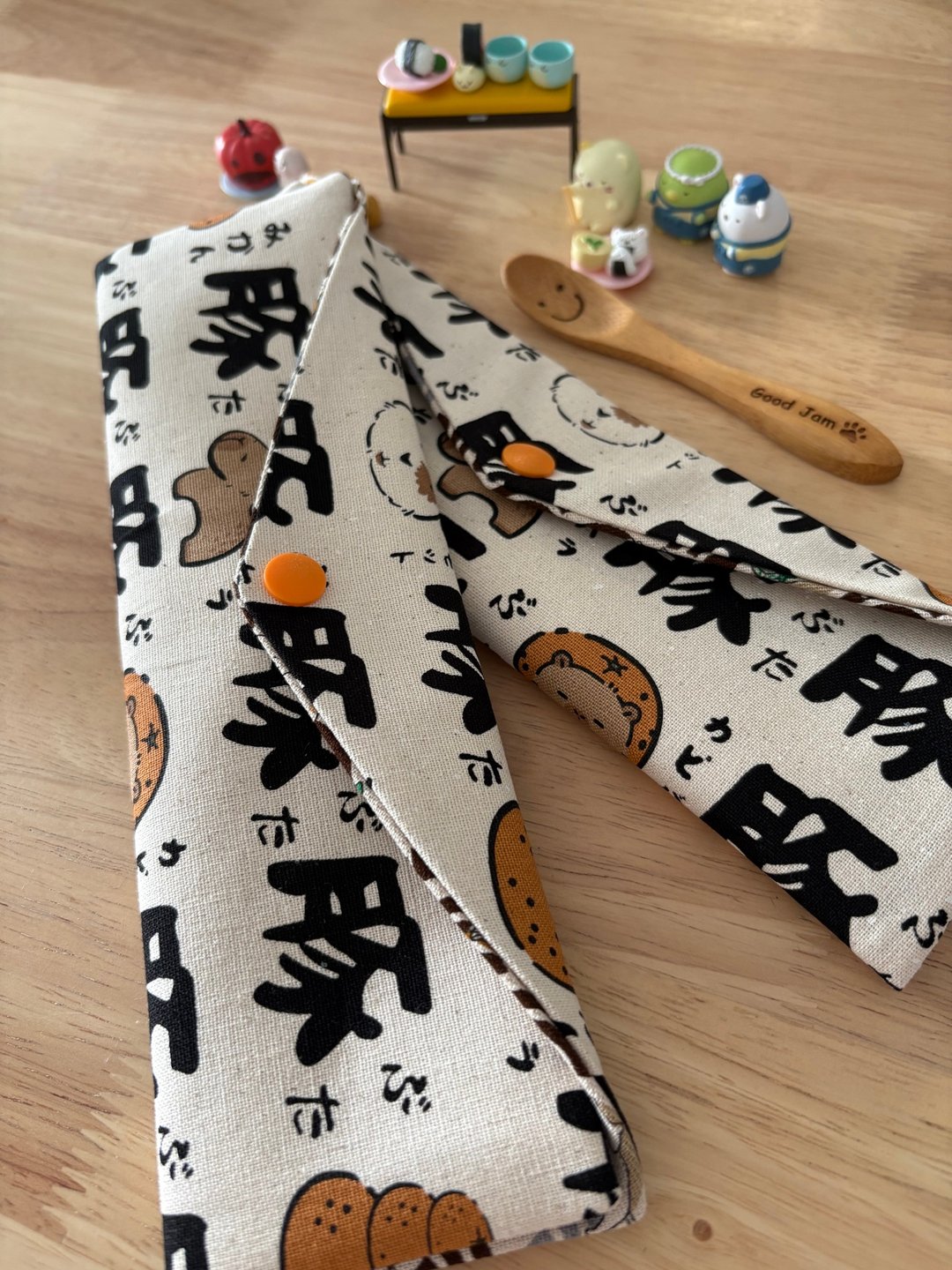 文青风环保纯棉筷袋 水豚君的好友们 原胚白 厚实手感 童心 优质 - 收纳用品 - 棉 白色