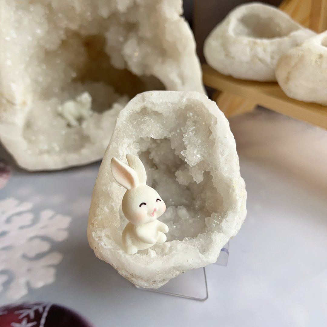愿望天使~精品级摩洛哥白水晶晶洞(G)附底座(无灯座) - 摆饰 - 水晶 
