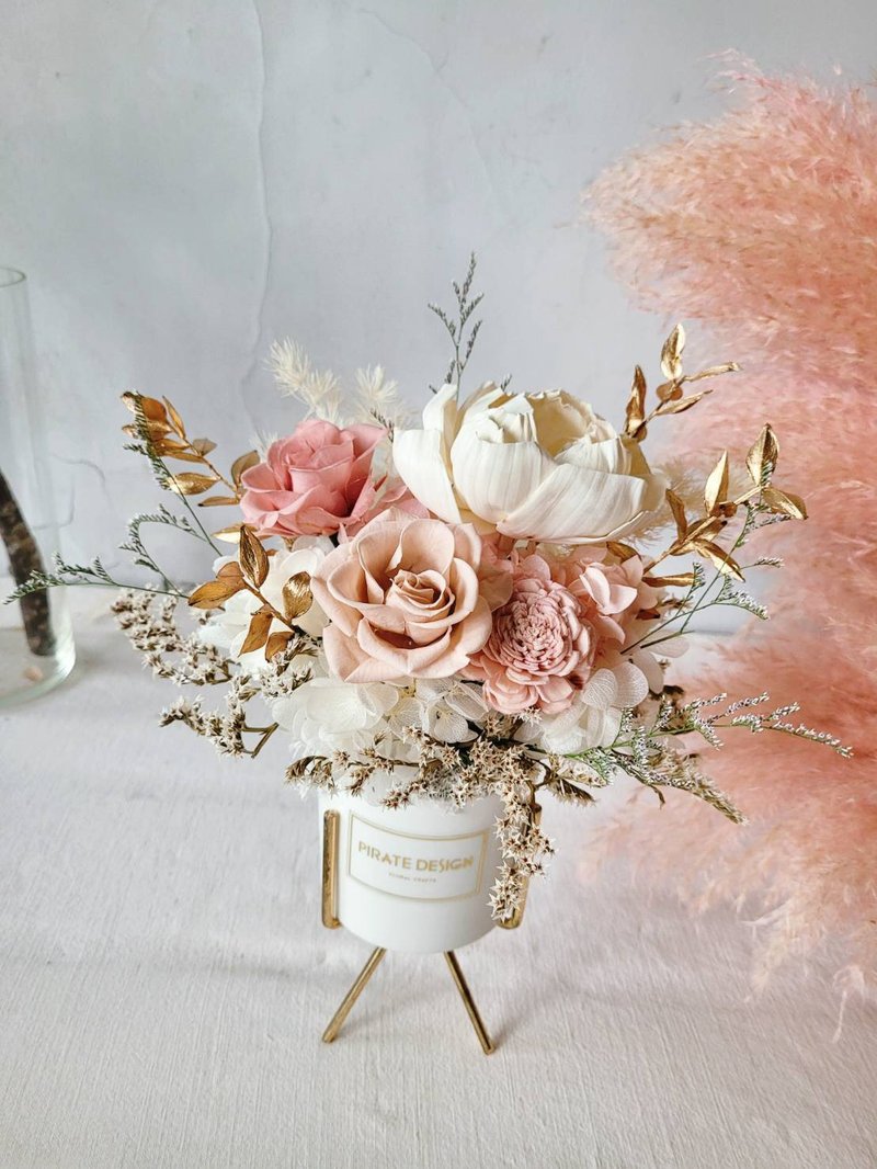 海藏设计 |轻奢奶茶。粉金高架永生盆花+5ml精油组 - 干燥花/捧花 - 植物．花 粉红色