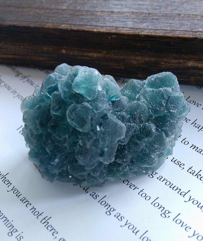 Fluorite 内蒙产地 蓝萤石 水晶共生 天然矿石 原矿 - 摆饰 - 其他材质 