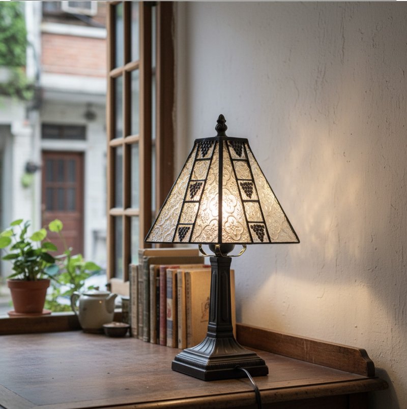 时光回廊 | 海棠怀旧手工复古镶嵌玻璃台灯 - 灯具/灯饰 - 玻璃 银色