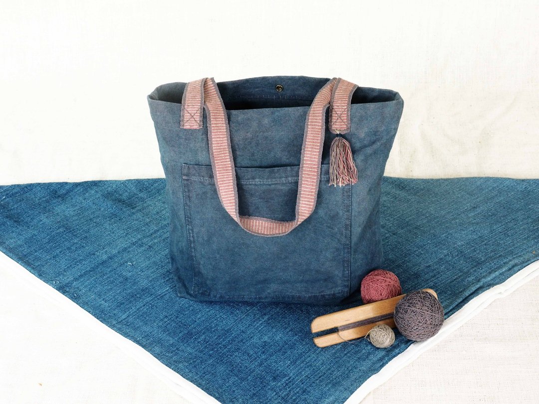 Neon Purple. Stripy straps Indigo dip dyed tote bag. - 侧背包/斜挎包 - 棉 紫色