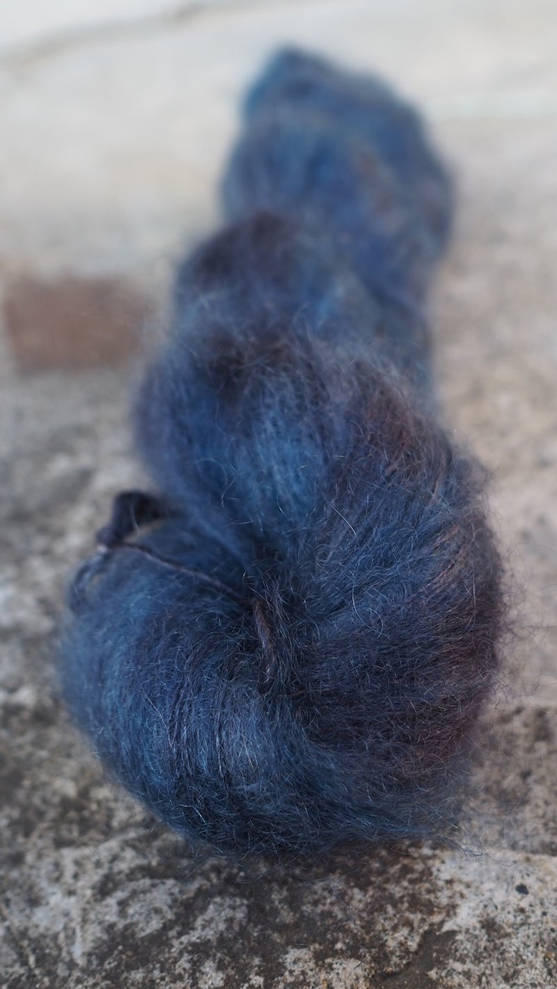 手染线。午夜星空-(毛海蚕丝线) - 编织/刺绣/羊毛毡/裁缝 - 羊毛 蓝色