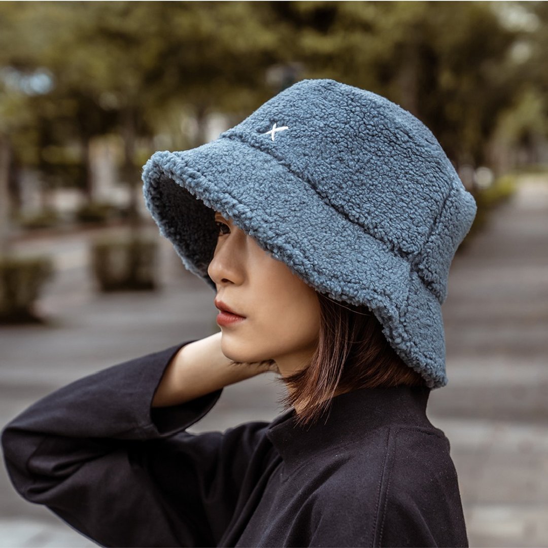 泰迪熊绒毛别针渔夫帽 - 帽子 - 聚酯纤维 蓝色