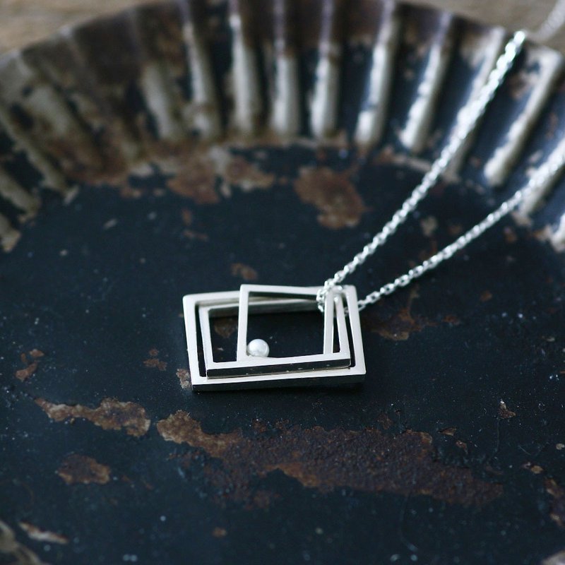 Pearl Square Necklace 925 Sterling Silver - 项链 - 其他金属 银色