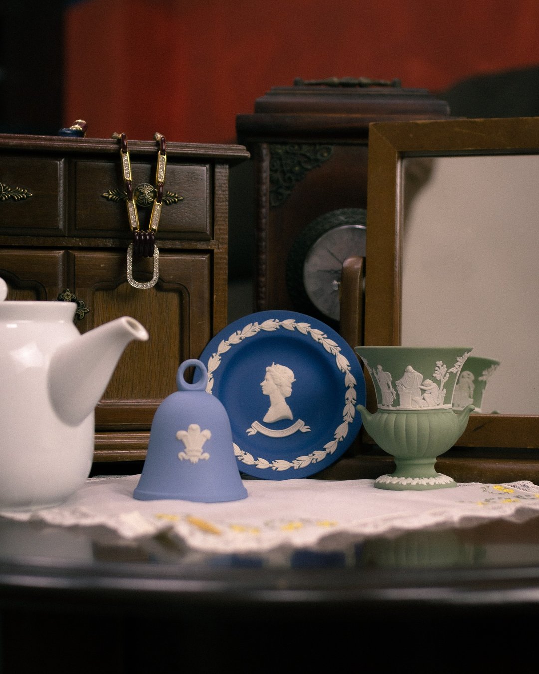 英国Wedgwood品牌古董 浮雕玉石陶瓷 铃铛摆件与希腊诸神酒杯器皿 - 摆饰 - 瓷 绿色