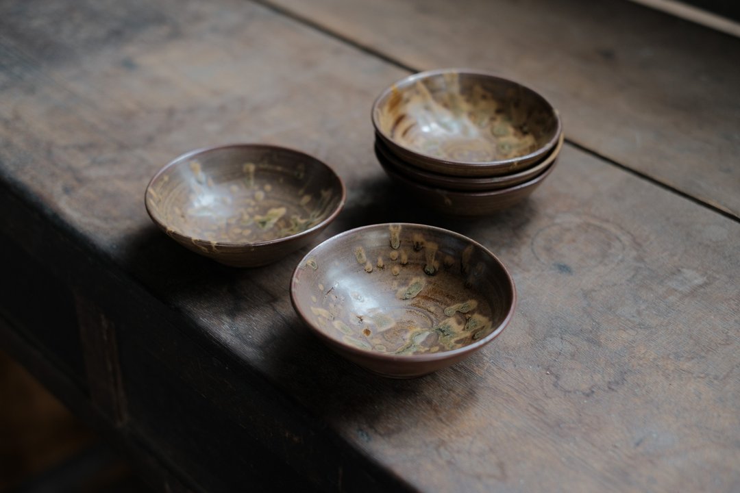【福利品】木灰釉小碟子 l 5入一组 (下单前请详阅商品叙述) - 浅碟/小碟子 - 陶 咖啡色