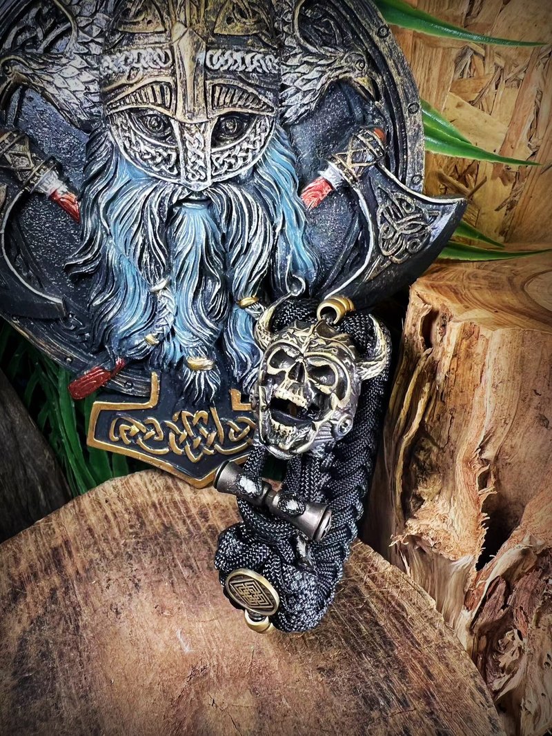 STRING MAN伞绳士-伞绳手环-骷髅维京狂战士 - 手链/手环 - 铜/黄铜 