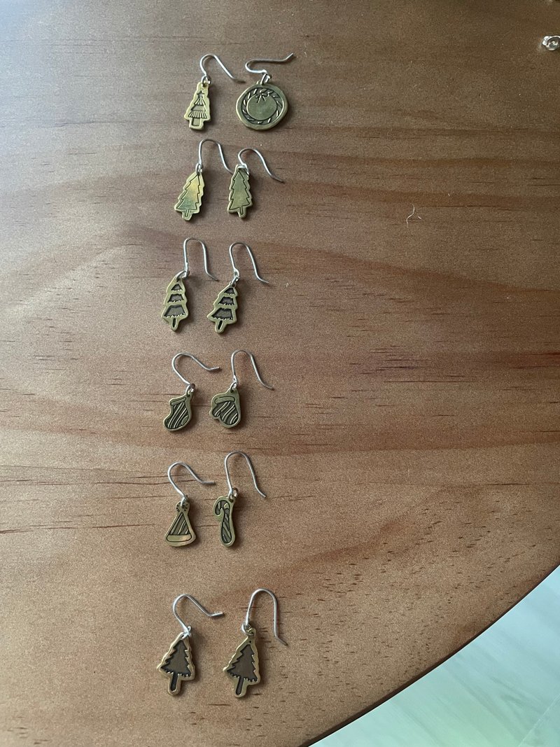 圣诞们黄铜耳勾 - 耳环/耳夹 - 铜/黄铜 金色
