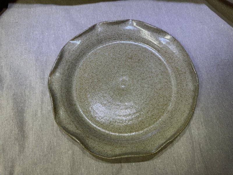 花瓣型手拉胚陶盘 - 盘子/餐盘/盘架 - 陶 