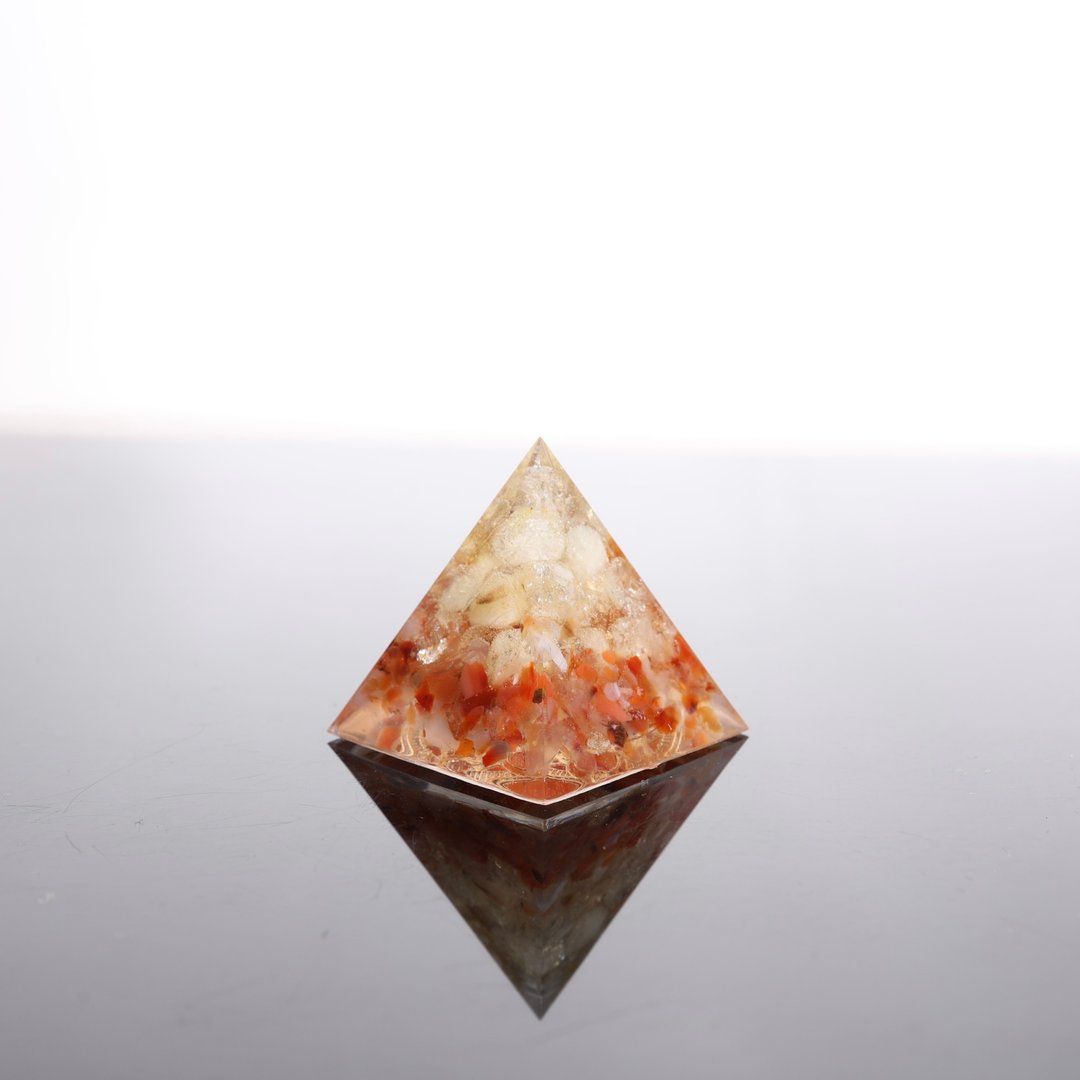 【毕业礼物】星月太阳魔法阵-奥刚小金字塔Orgonite奥根塔黄水 - 摆饰 - 水晶 多色