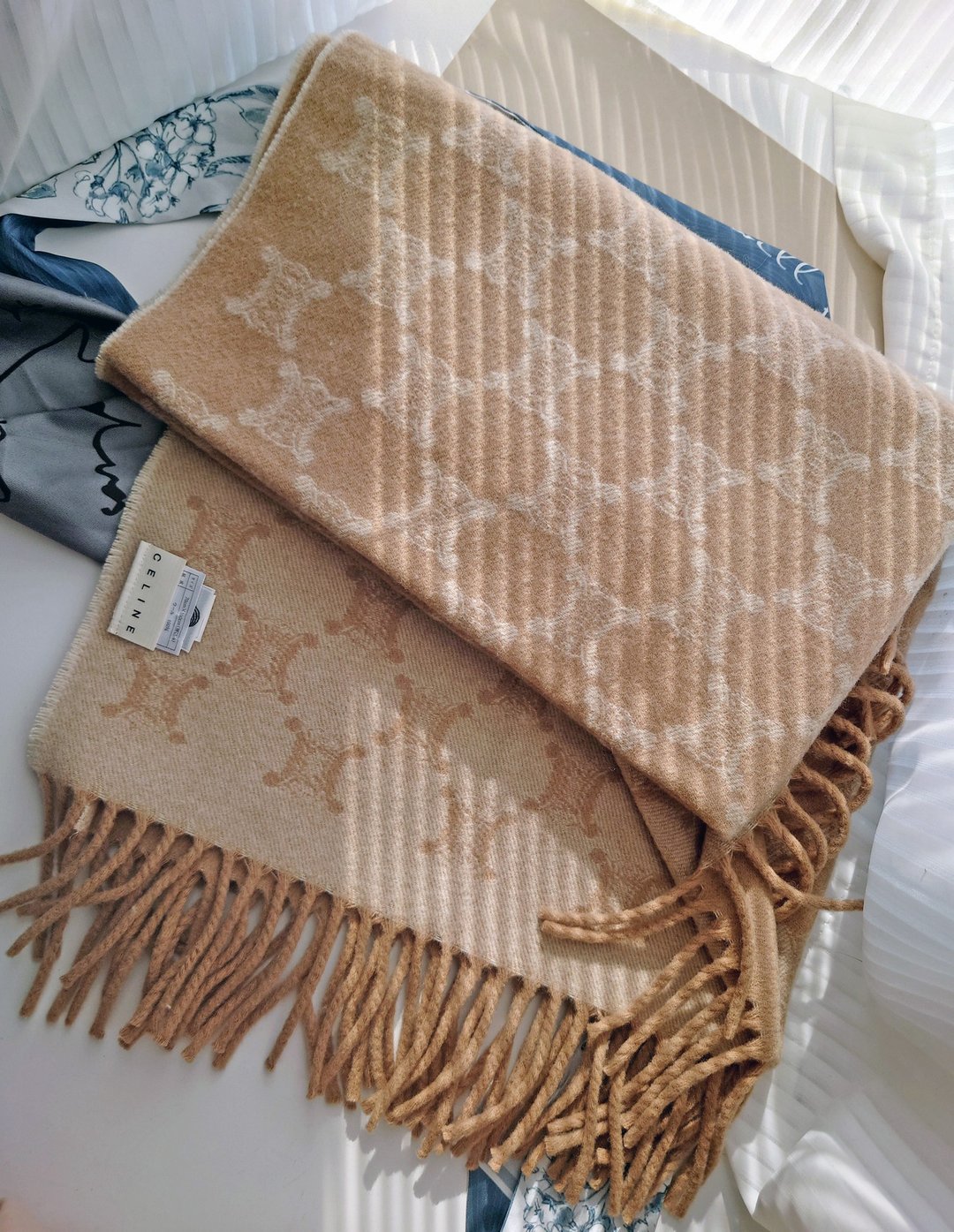 中古孤品 CELINE 老花凯旋门 羊毛 毛毯盖毯颈巾围巾领巾围脖披肩 - 围巾/披肩 - 羊毛 卡其色