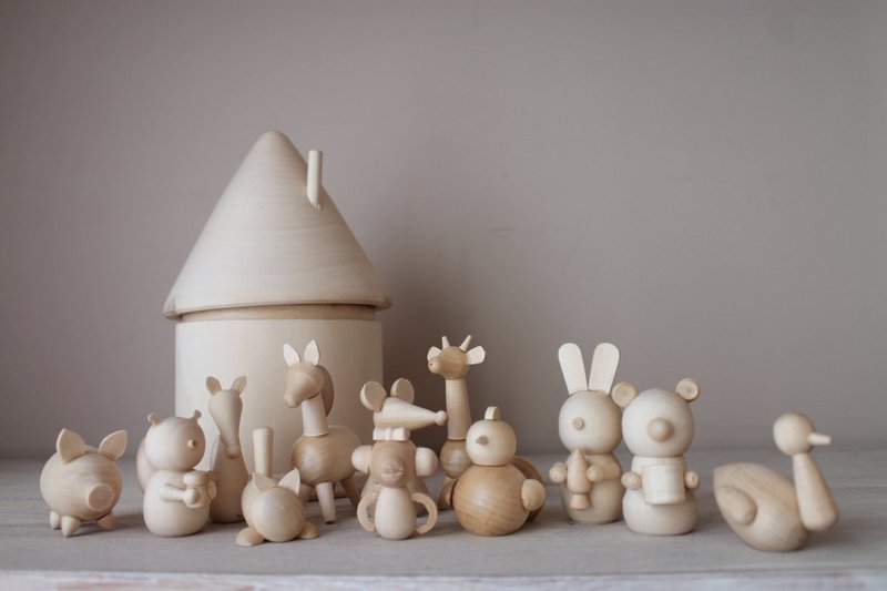 Wooden Toy House Animals - 玩具/玩偶 - 木头 咖啡色