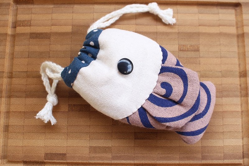 鱼造型拼接束口收纳袋-D - 化妆包/杂物包 - 棉．麻 