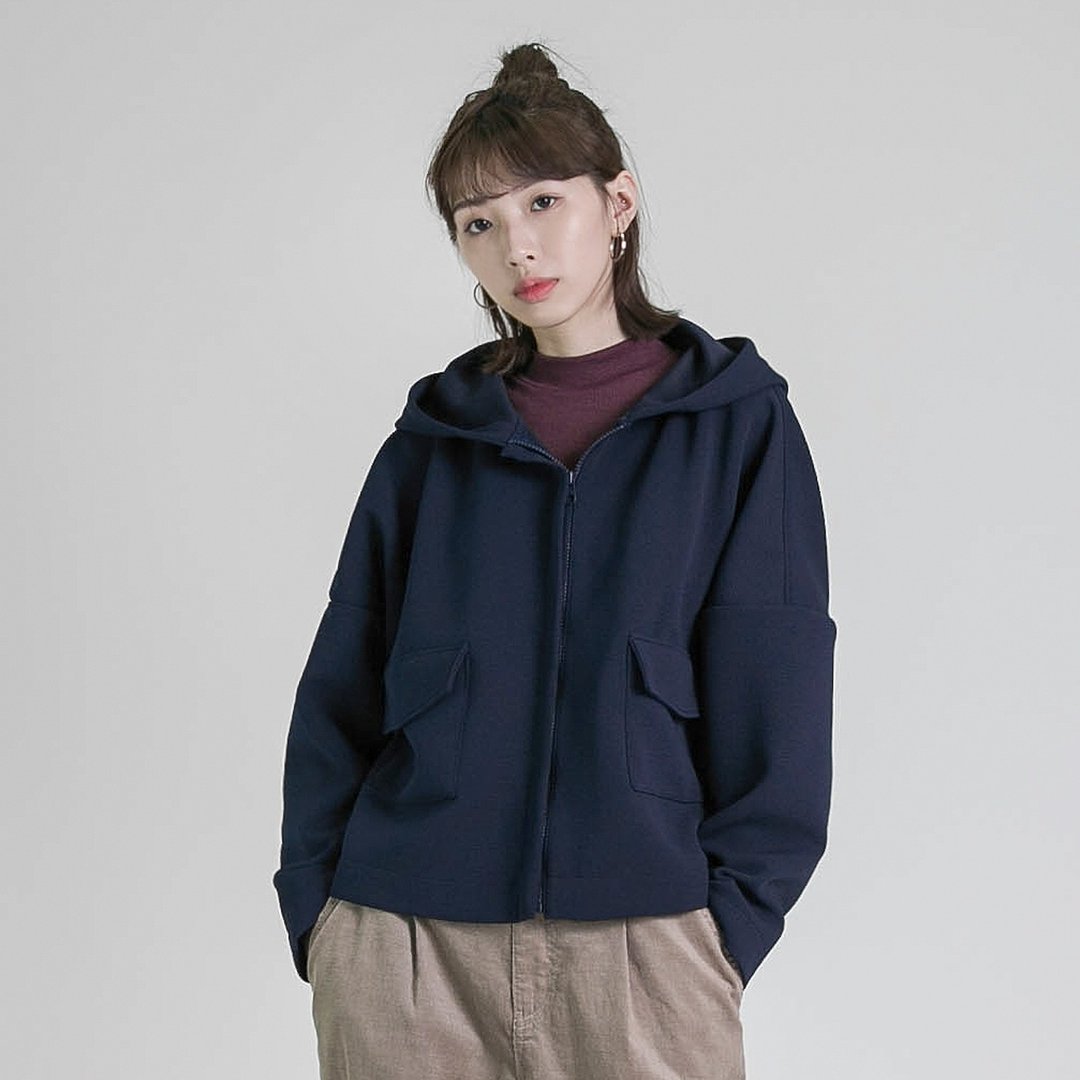 Loop_回路空气感短版外套_8AF309_深蓝 - 女装休闲/机能外套 - 棉．麻 蓝色