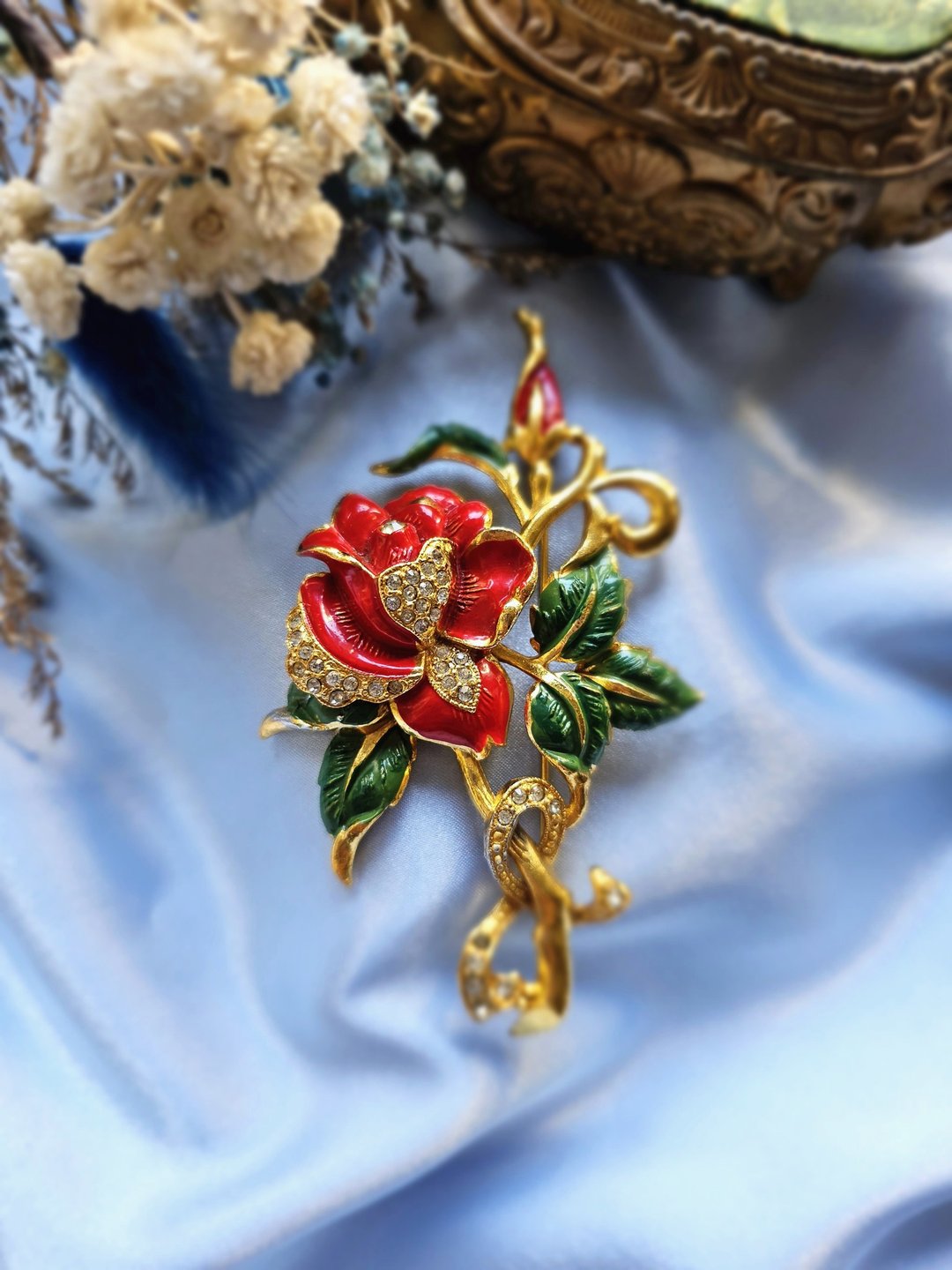 coro大红珐琅绿叶蔷薇花胸针/别针/美国西洋古董饰品 - 胸针 - 其他金属 