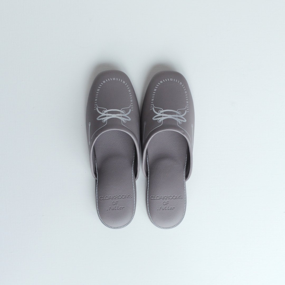 CLOAKROOMS OF .Fuller 室内拖鞋 帆船MOCASIN -灰银 - 室内拖鞋 - 人造皮革 银色