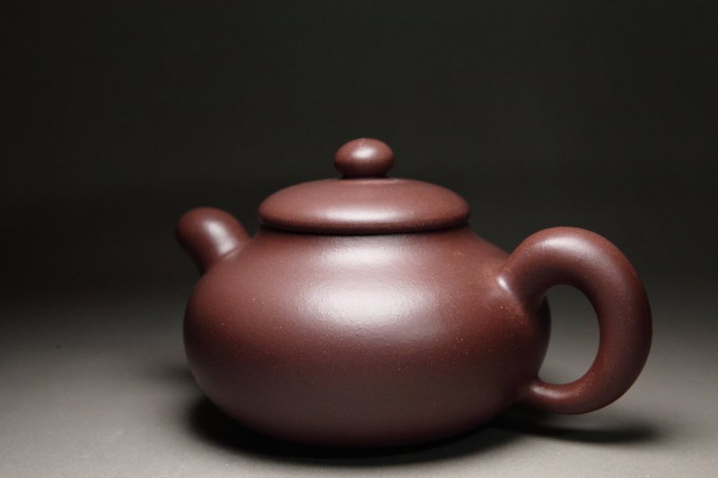 【道洪容天】炎黄大地艺术 胖老板 龙山堂 取料紫茄泥原矿 330cc - 茶具/茶杯 - 陶 紫色